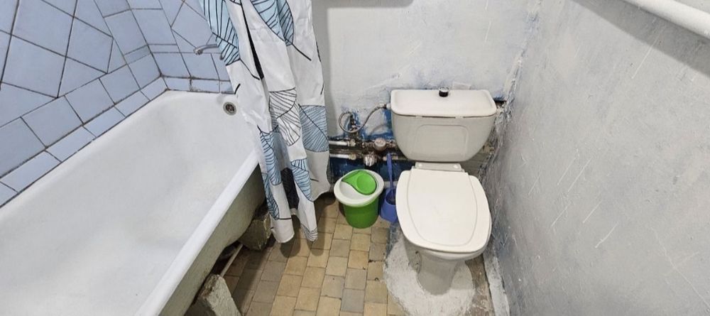 Kvartira srochniy Oilaga, bollaga, qizlarga ijaraga beriladi.