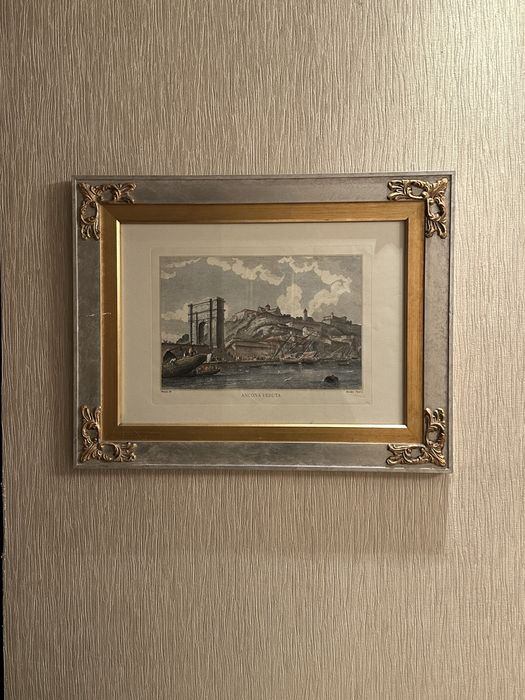 Продоется картины  Италия