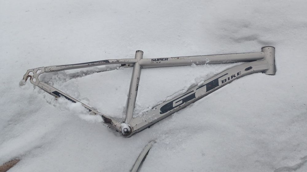 Вели мтб ему годо есть