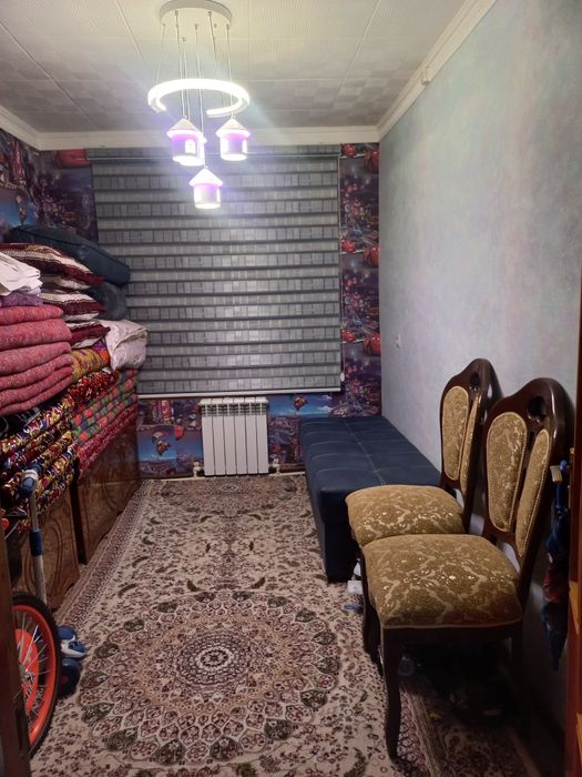 Nurafshonda To'y tepada Srochna kvartira sotiladi Sentralniy joyda 2 -