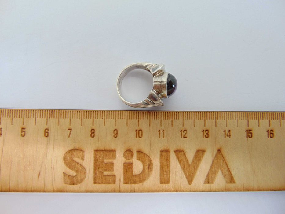 Inel din argint cu ametist