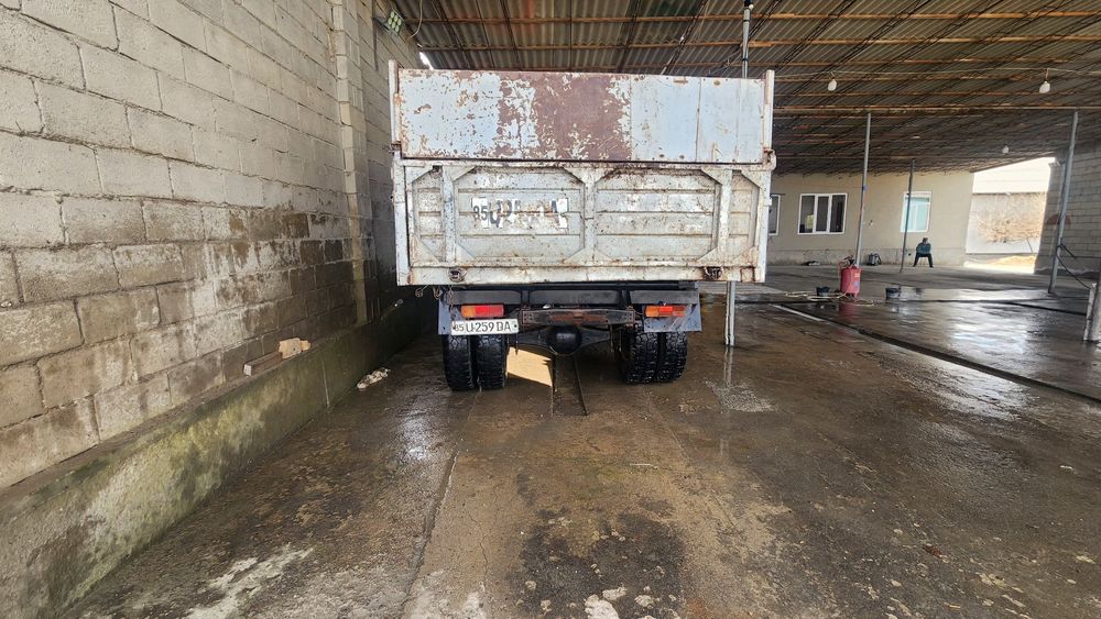 Gaz 53 samasval sotiladi