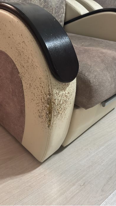 Продам диван и кресло