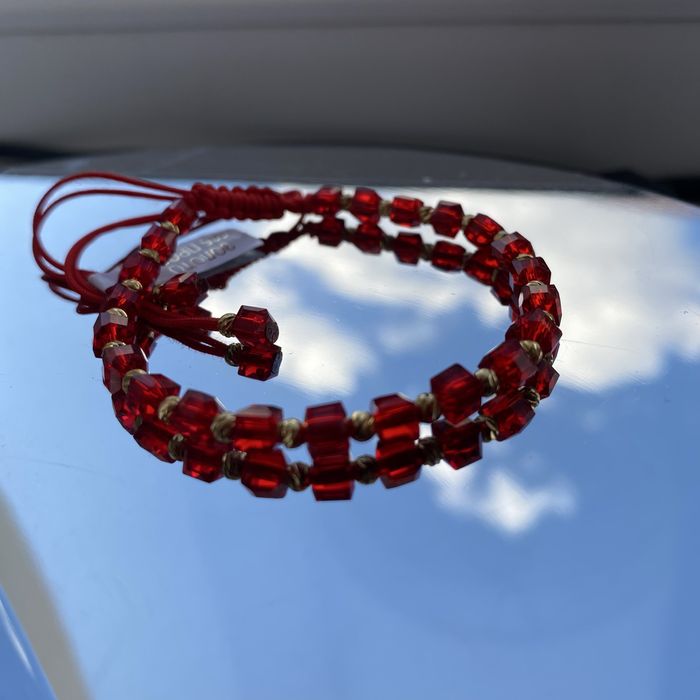 Продается браслеты