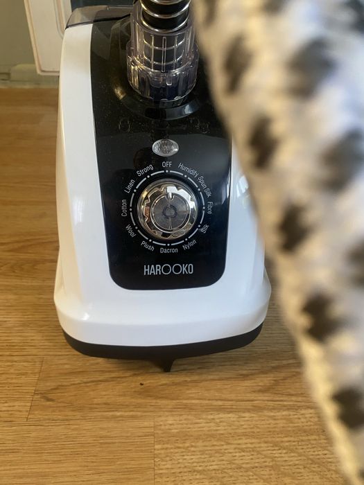 Продам пароотпариватель для одежды