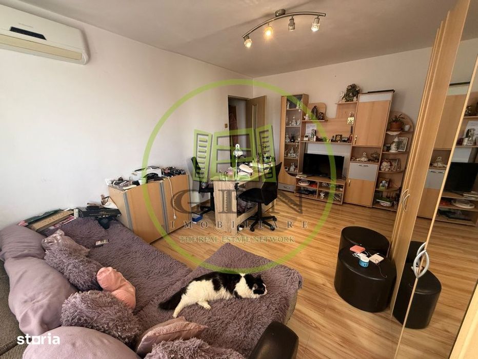 Apartament de 3 camere, semidecomandat, 55mp, Craiovita Noua, zona Lid — fotografia 1