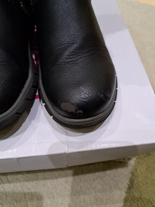 Ботуши за момиче- 33 номер