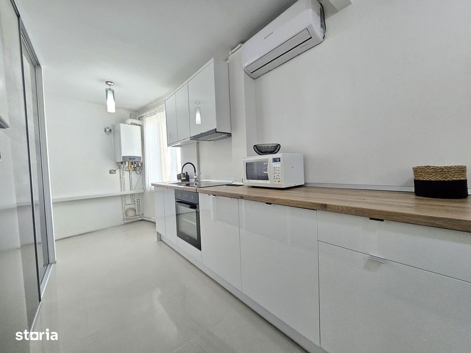 Oferta inchiriere studio de lux, central, parcare, 350 EURO