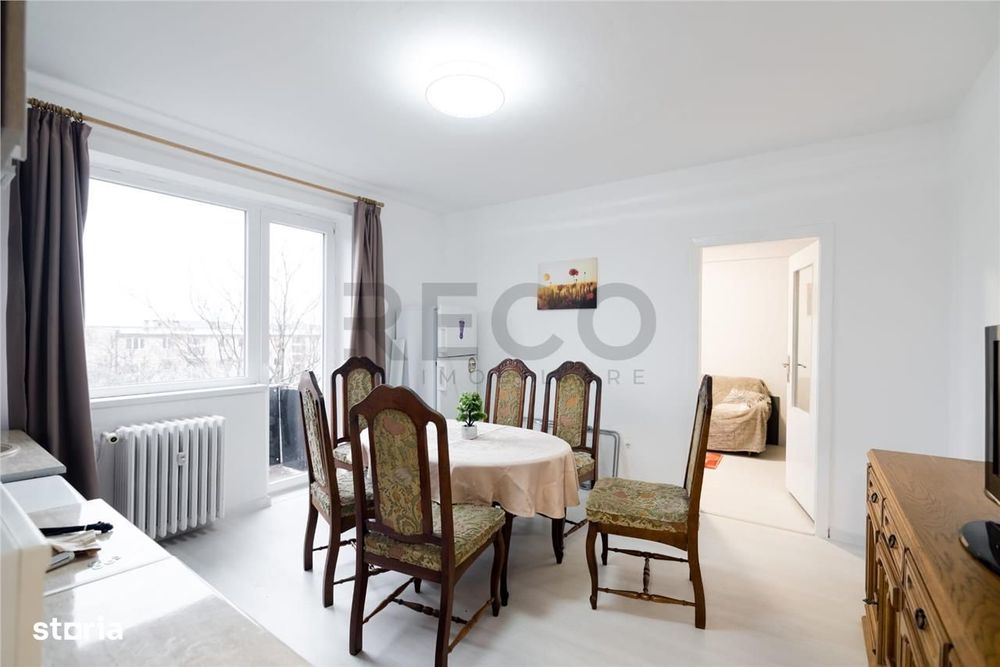 RECO Apartament cu 4 camere Central