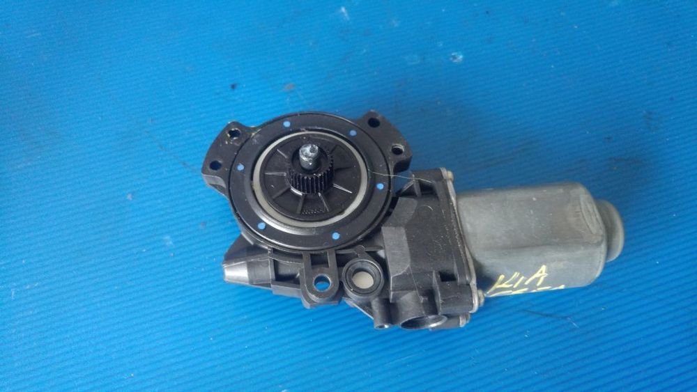 motoras macara usa dreapta fata kia ceed 2007-2012 402056d