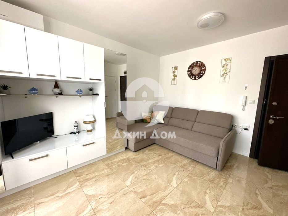 Продава се Едностаен апартамент в Свети Влас - 35 кв.м за 2829 €/кв.м - Снимка #1
