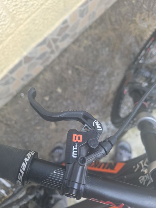 Vând manete magura mt8