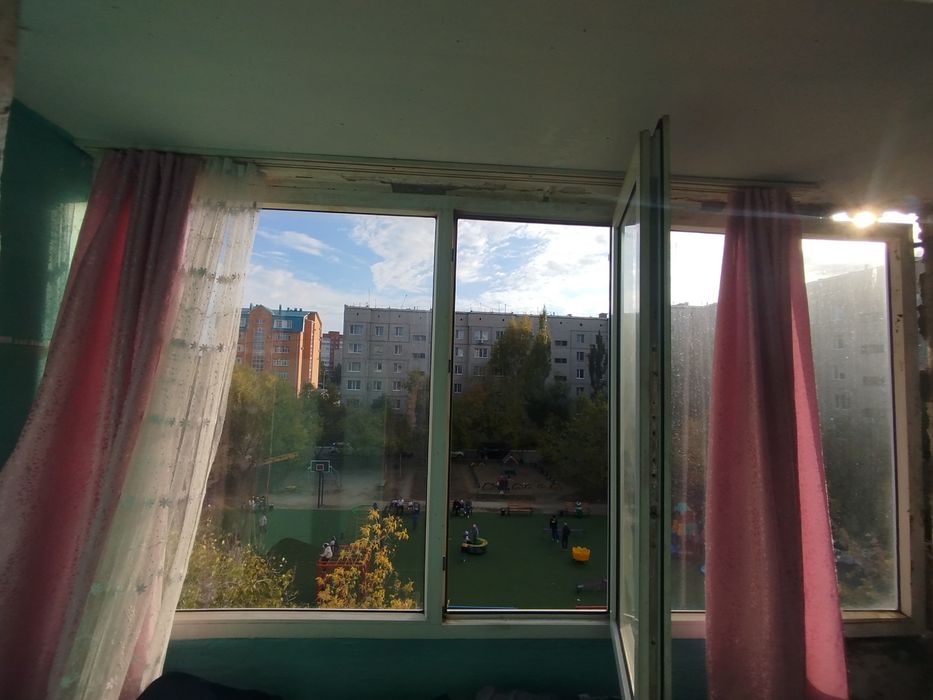 Продам пластиковое окно