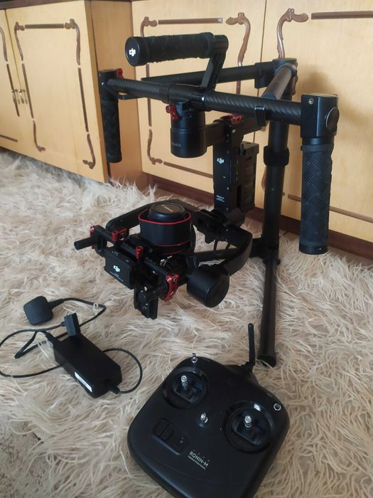 Dji Ronin M - стабилизатор , гимбал пълен комплект .
