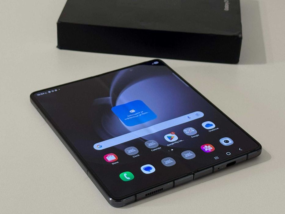 Бартер! Samsung Galaxy Z Fold 5 Phantom Black (Черен)