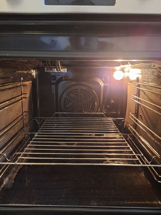 Cuptor electric incorporabil Hansa