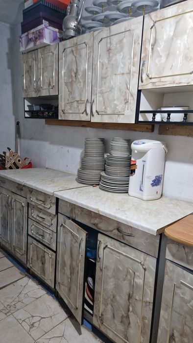 Кухня бу не новая