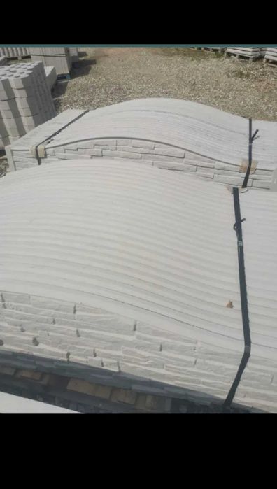 Gard beton plăcă și stâlp