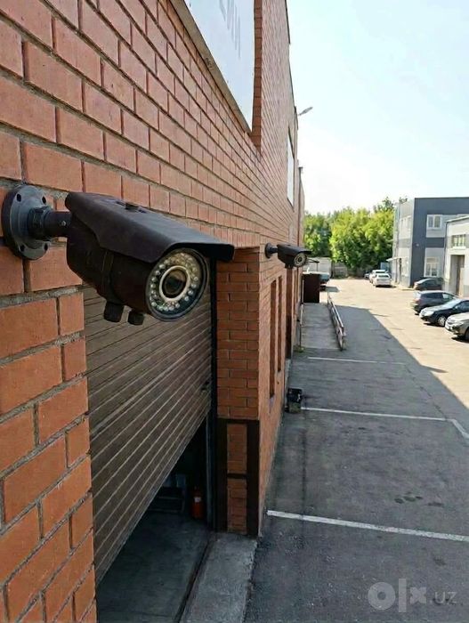 Комплект видеонаблюдения Hikvision 4 камеры + регистратор + монитор LG