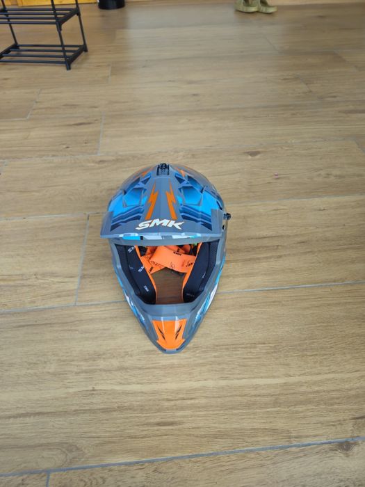 Casca enduro smk alterra si echipament