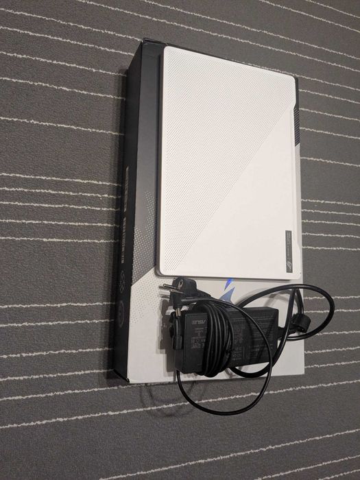 Laptop Gaming ASUS ROG Zephyrus G14 Ryzen 9 4900HS, RTX 2060 Max-Q