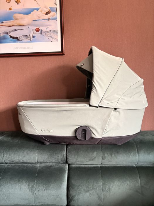 Кош за новородено Cybex Mios 3 Lux New Generation