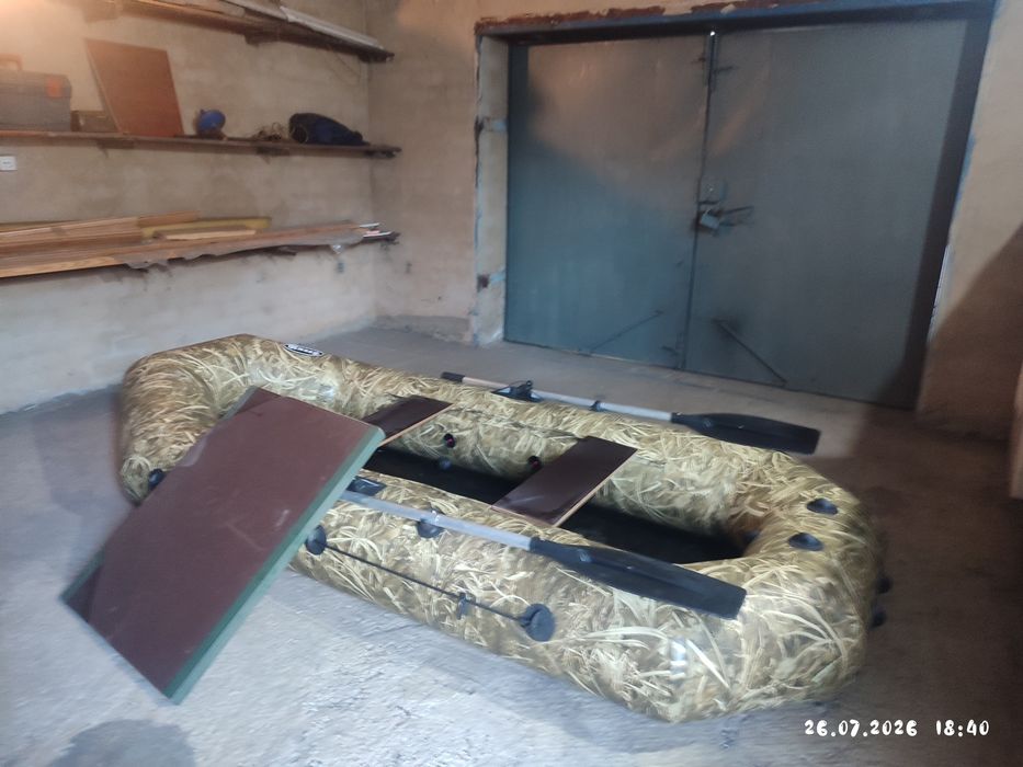 Продам лодку срочно