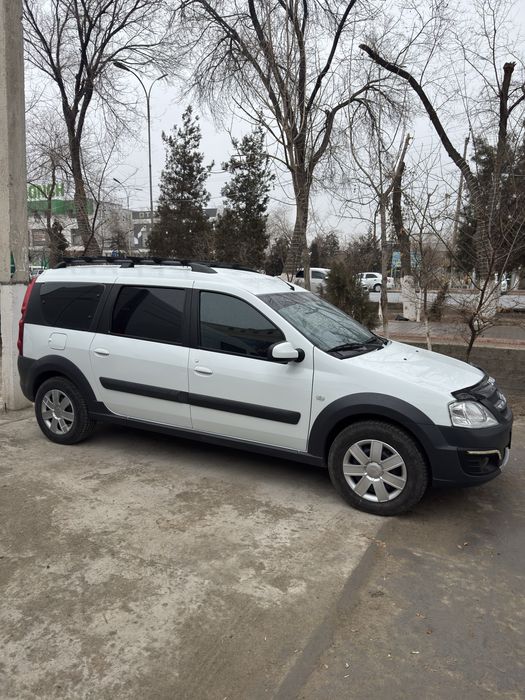 Lada Largus Cross sotiladi Kraska yo’q radno’y
