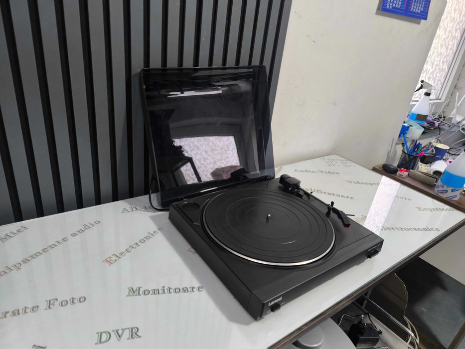 Pick-up Lenco L 3806 Stereo Turntable 33/45 REJECT RCA