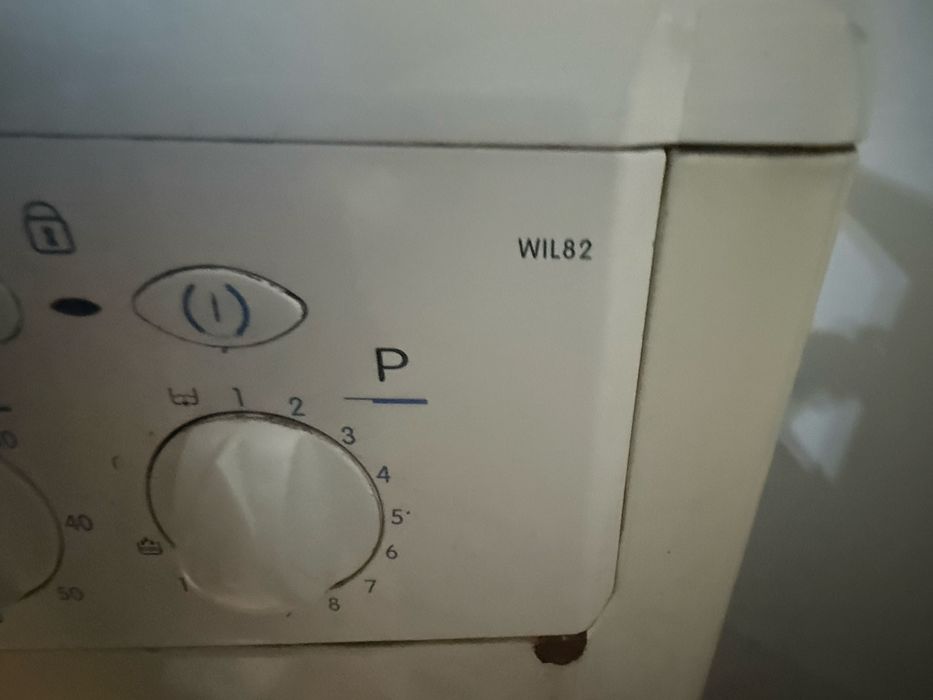 Стиральная машинка indesit