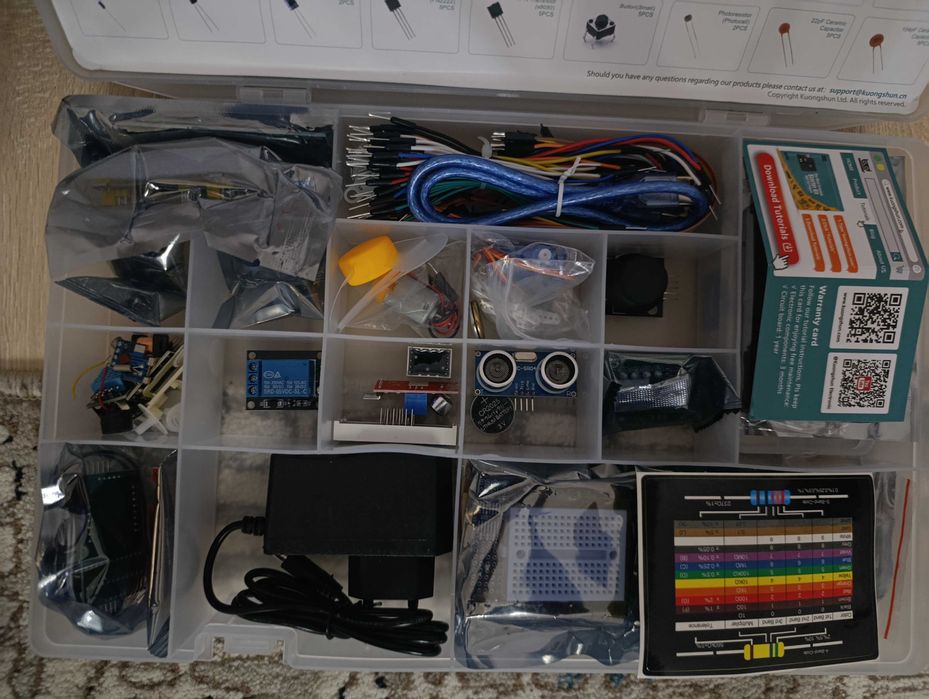 Arduino UNO R3 starter kit