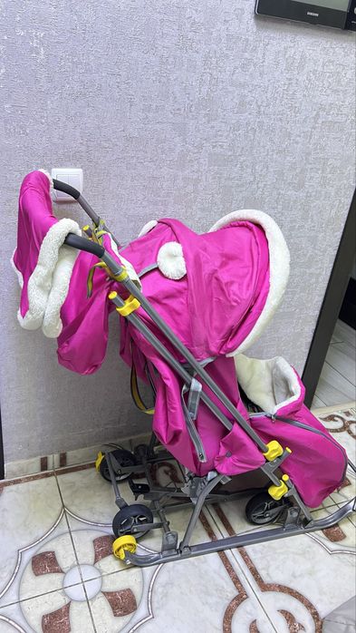 Продаю санки- коляска