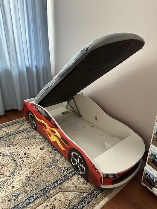 Машина кровать детская