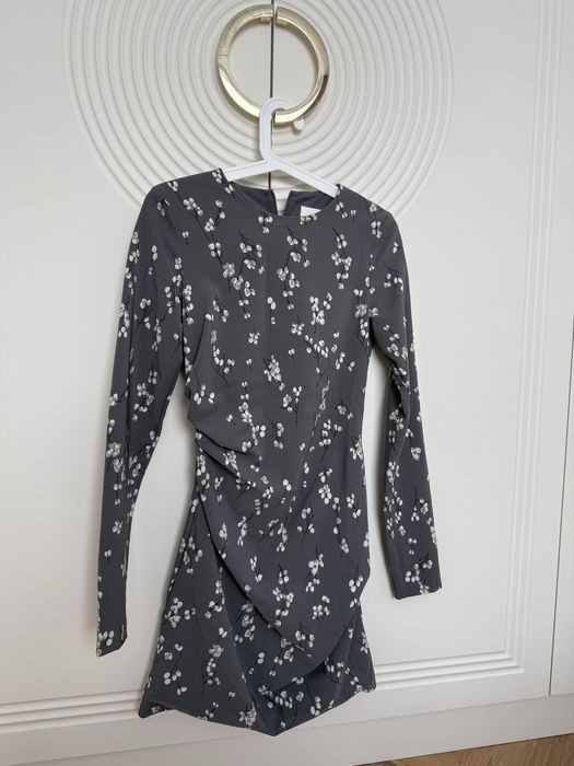 Продам шикарное платье