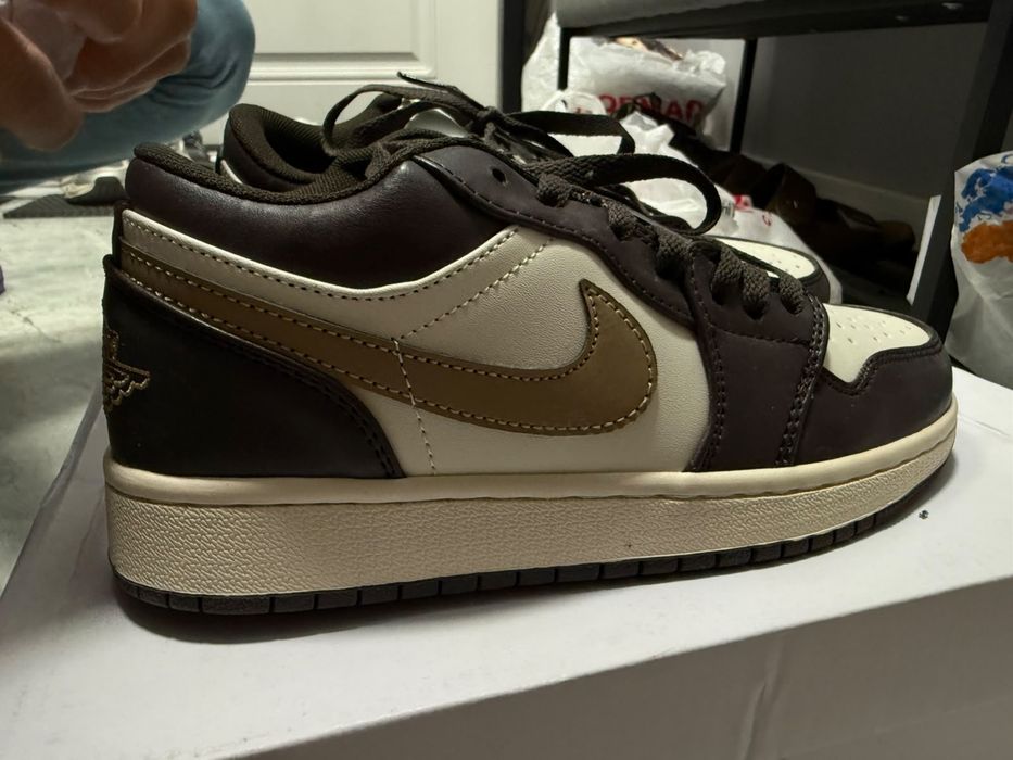 Кроссовки новые Nike