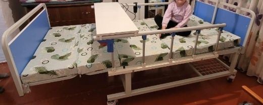 Инвалидная кровать