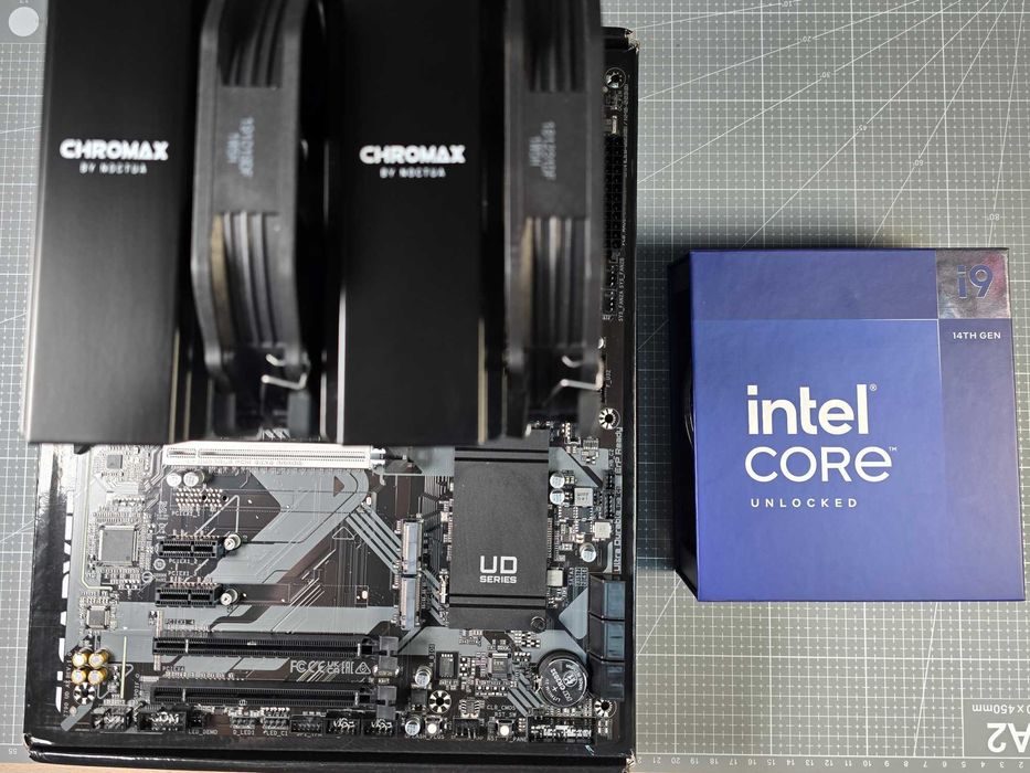 Kit Intel i9-14900K + Gigabyte Z790 UD + 32GB DDR5 6000 MHz EXPO / XMP