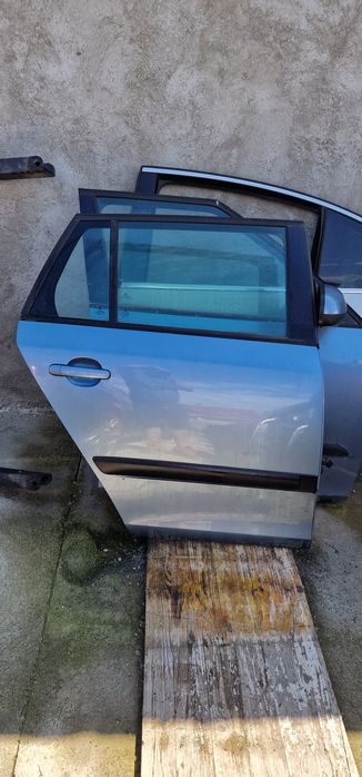 Usi  usa skoda fabia 2 COD CULOARE 9154