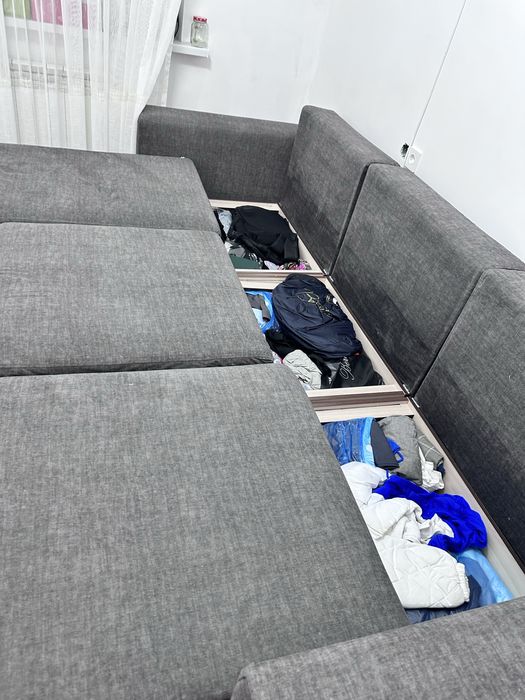 Продам диван ……..