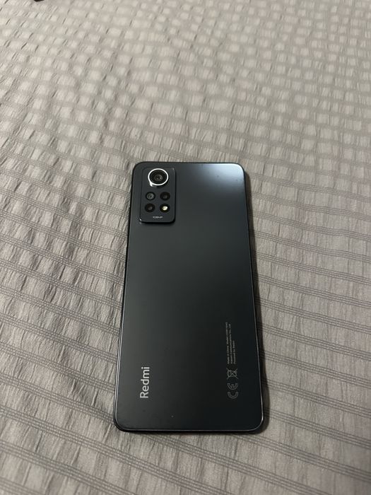 Продам редми нот 12 про