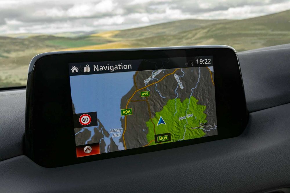 Card cu hartile Romaniei de navigatie pentru Mazda CX3 CX5 Mazda 2 3 6