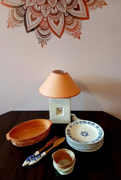 Керамика - лампа, чинии, декорация