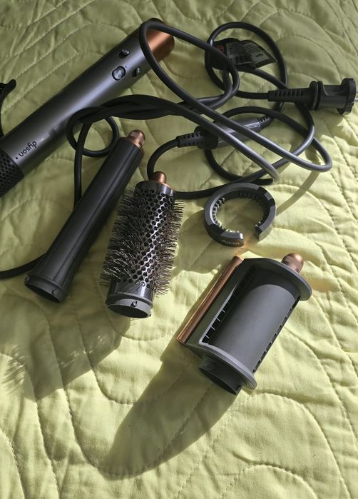 Dyson airwrap origin