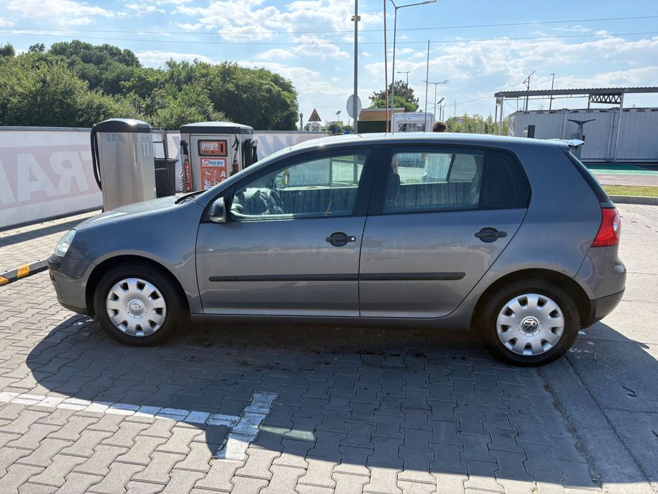 Volkswagen Golf 5 - 1.4 MPI | Distribuție, Suspensie, Frâne NOI | Apple CarPlay | Climă | Acte la zi