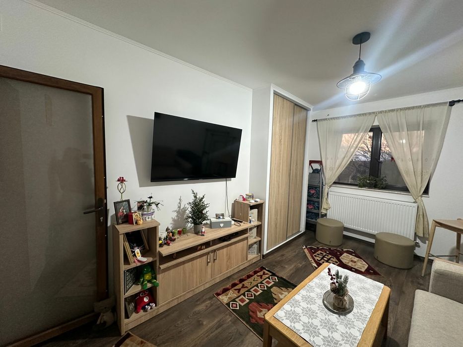 Garsoniera mobilata si utilata , 25 mp, situată în zona gării