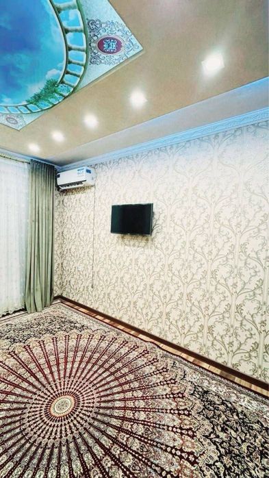 Срочно продается 2 комнатная квартира на Дружбе Народов