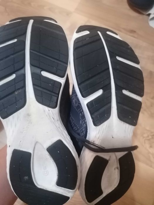 Маратонки за момиче