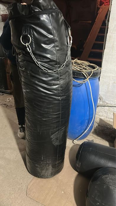 Груша боксерская