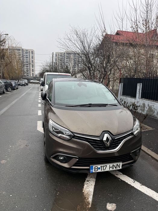 Renault scenic full an 2019
