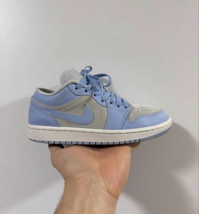 Jordan 1 Low marime 36,5